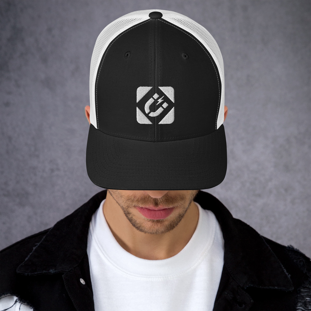 Retro Snapback Trucker Cap